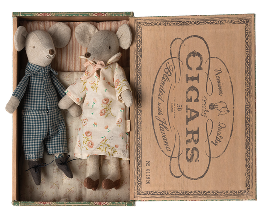 Oma und Opa in der Box Maileg