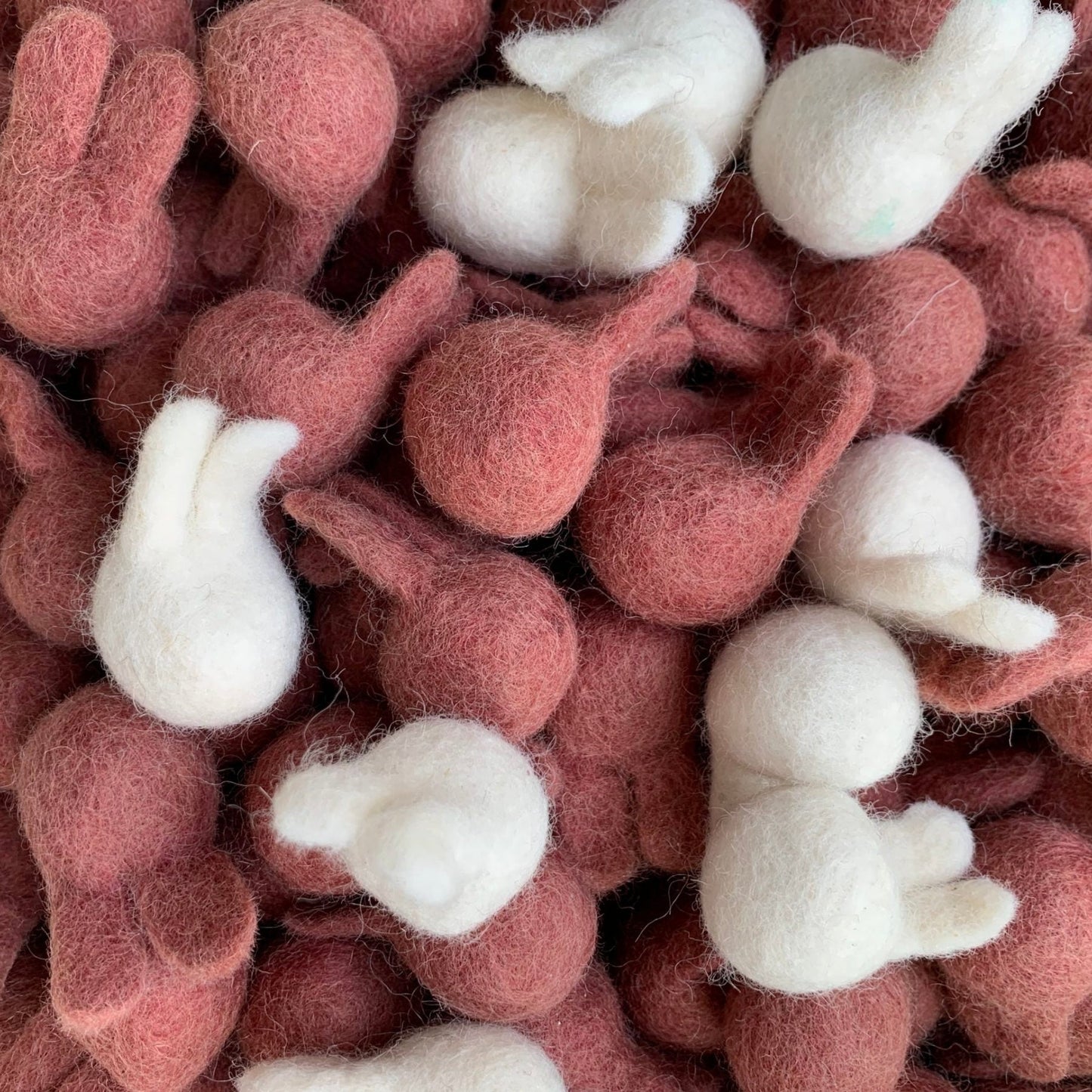 Hase aus Wolle Gry & Sif