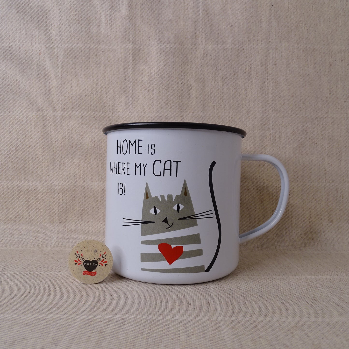 Tazza smaltata con motivi