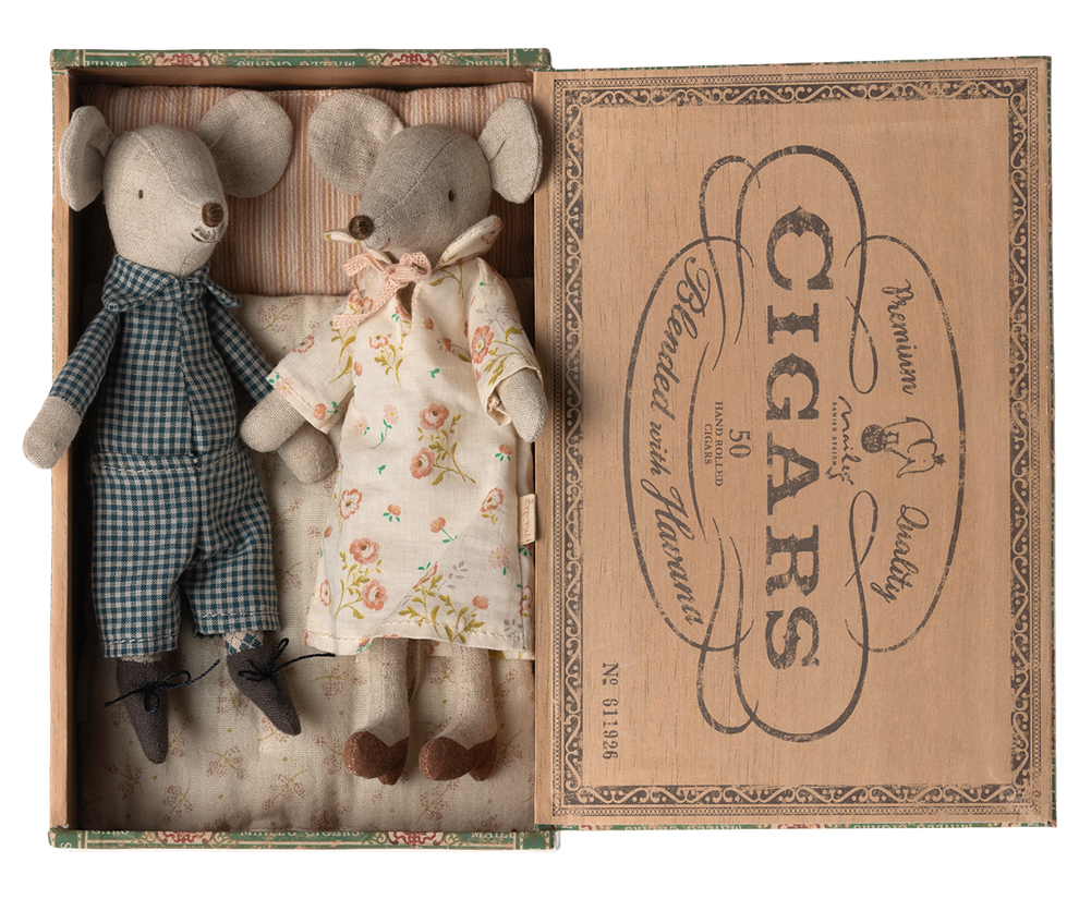 Oma und Opa in der Box Maileg