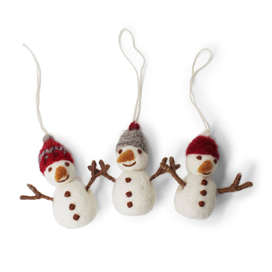 Schneemänner aus Wolle Gry & Sif